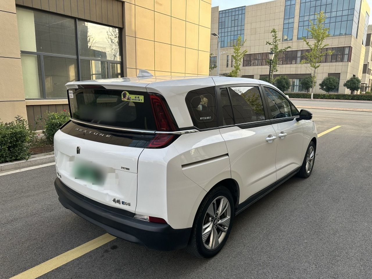 Bestune NAT 2023 PRO 425km photo 3