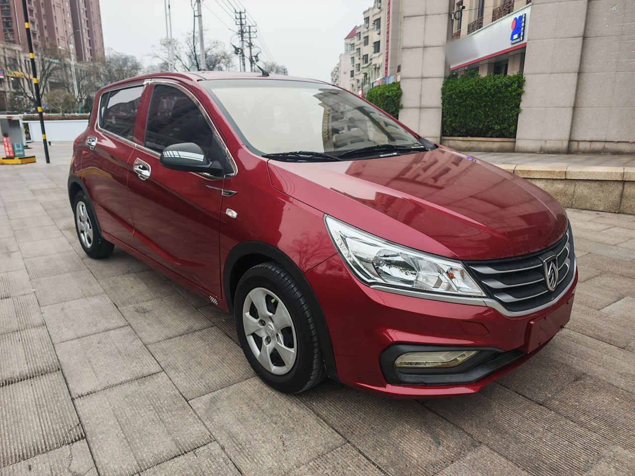 310 2020 1.2L MT Value photo 3