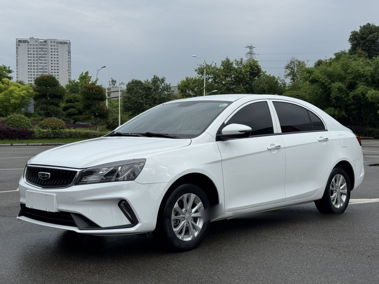 Emgrand 2021 UP 1.5L CVT Comfort