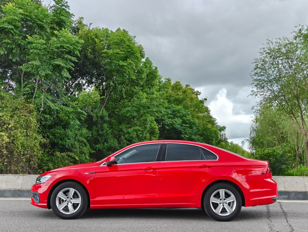 Lamando 2019 230TSI DSG China V photo 4