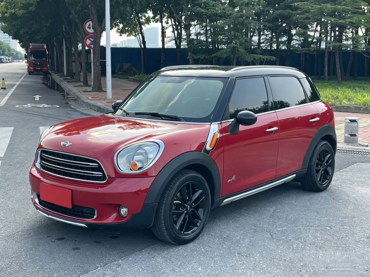 2014 1.6T COOPER ALL4 Fun