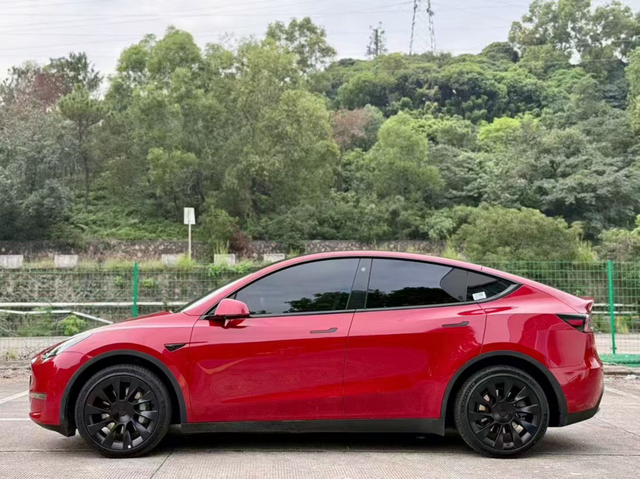 Model Y 2022 Facelift Long Range AWD photo 4