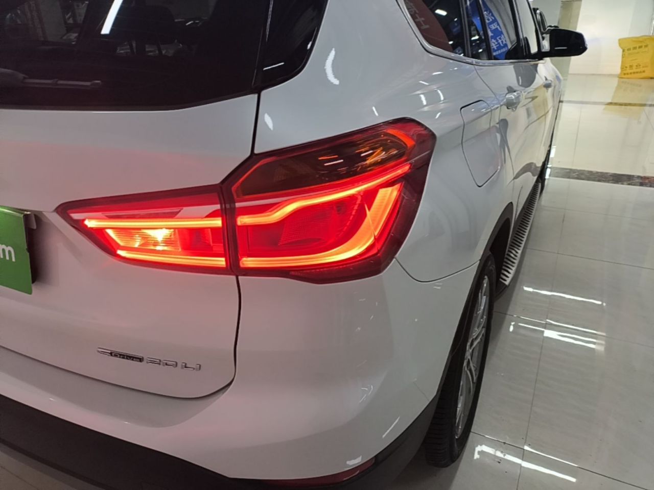 X1 2019 sDrive20Li Leading photo 2