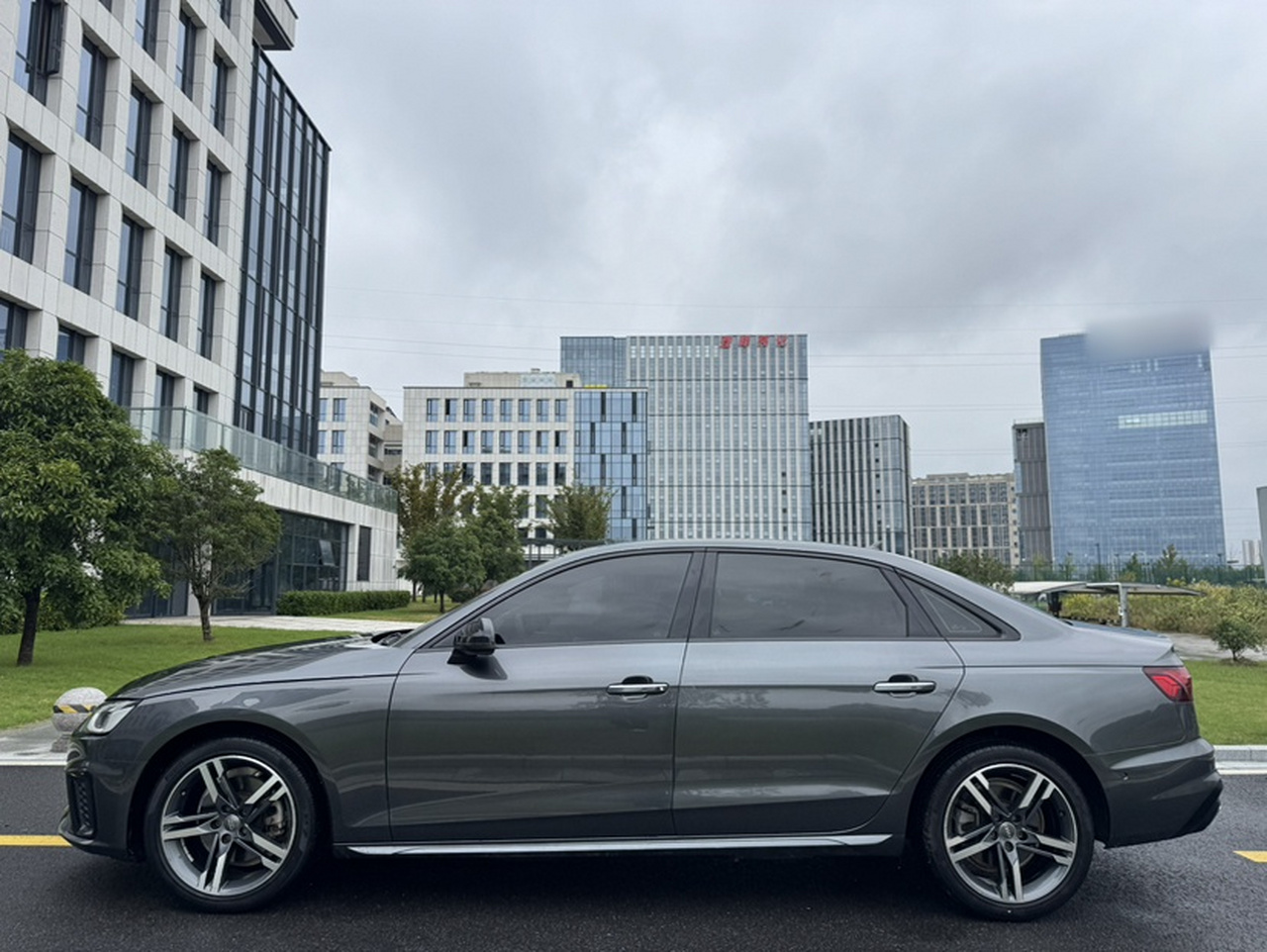A4L 2020 40 TFSI Luxury Dynamic photo 2