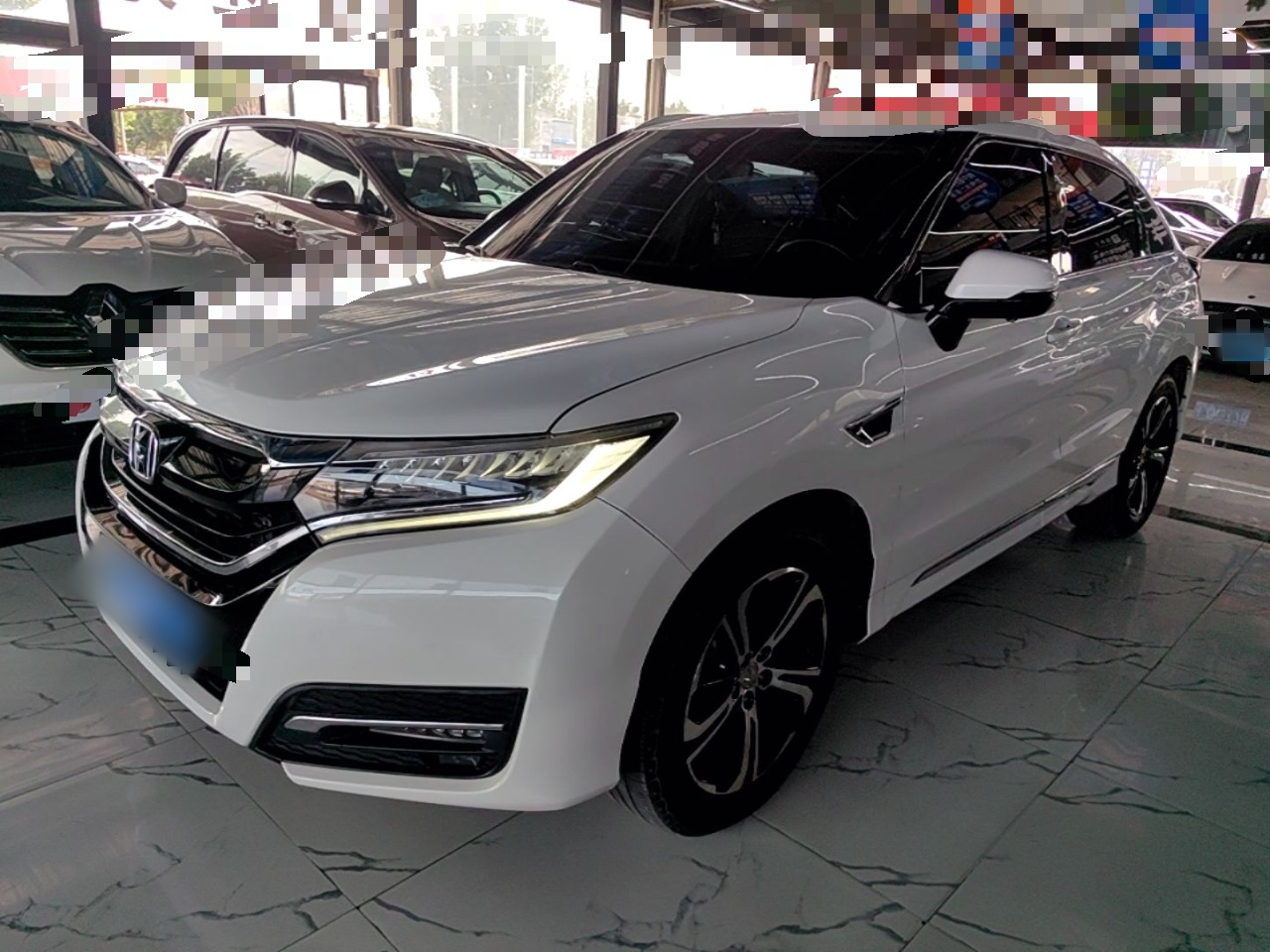 UR-V 2017 370TURBO AWD Exclusive China V