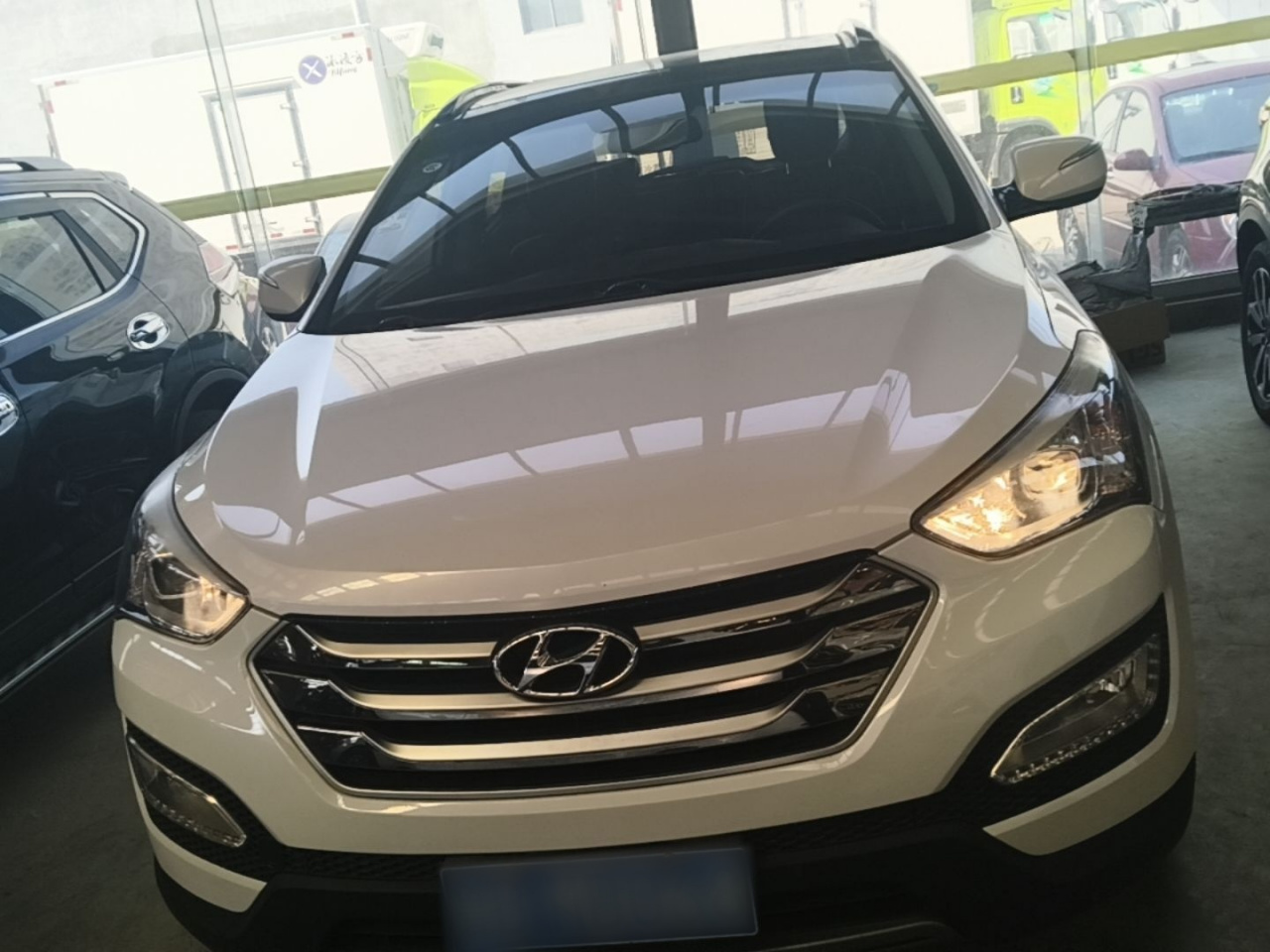 Santa Fe 2015 2.0T AT RWD Smart 5-Seater photo 2