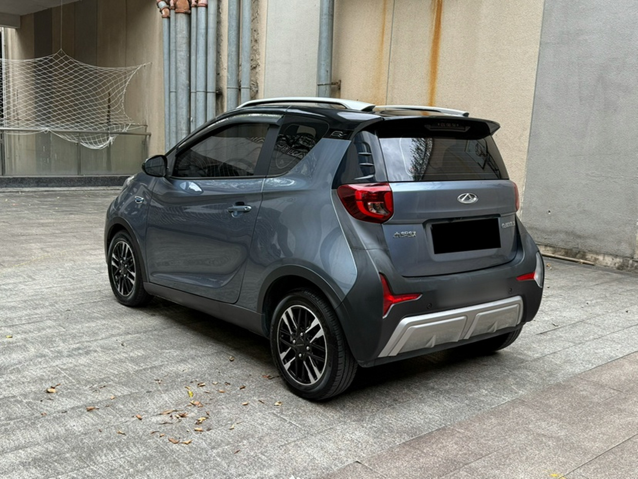 QQ Little Ant 2022 NCM 30kW 408km photo 3