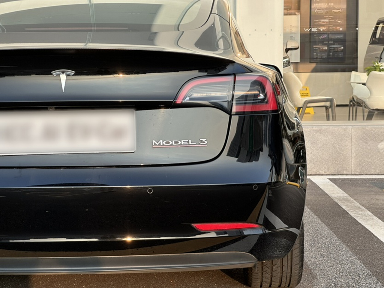 Model 3 2022 Performance AWD photo 3
