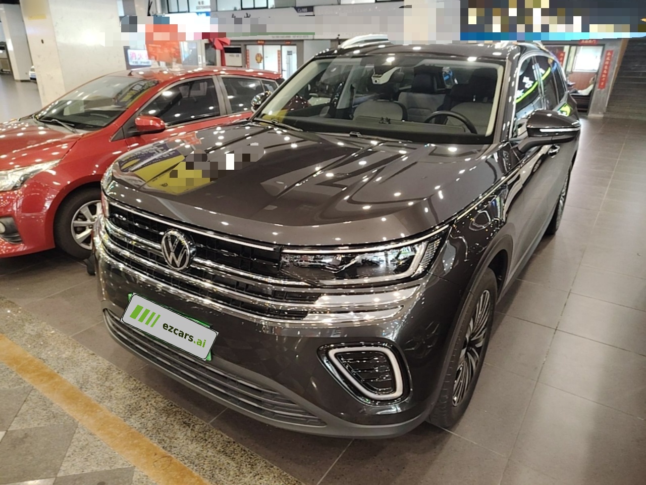 2023 330TSI Luxury