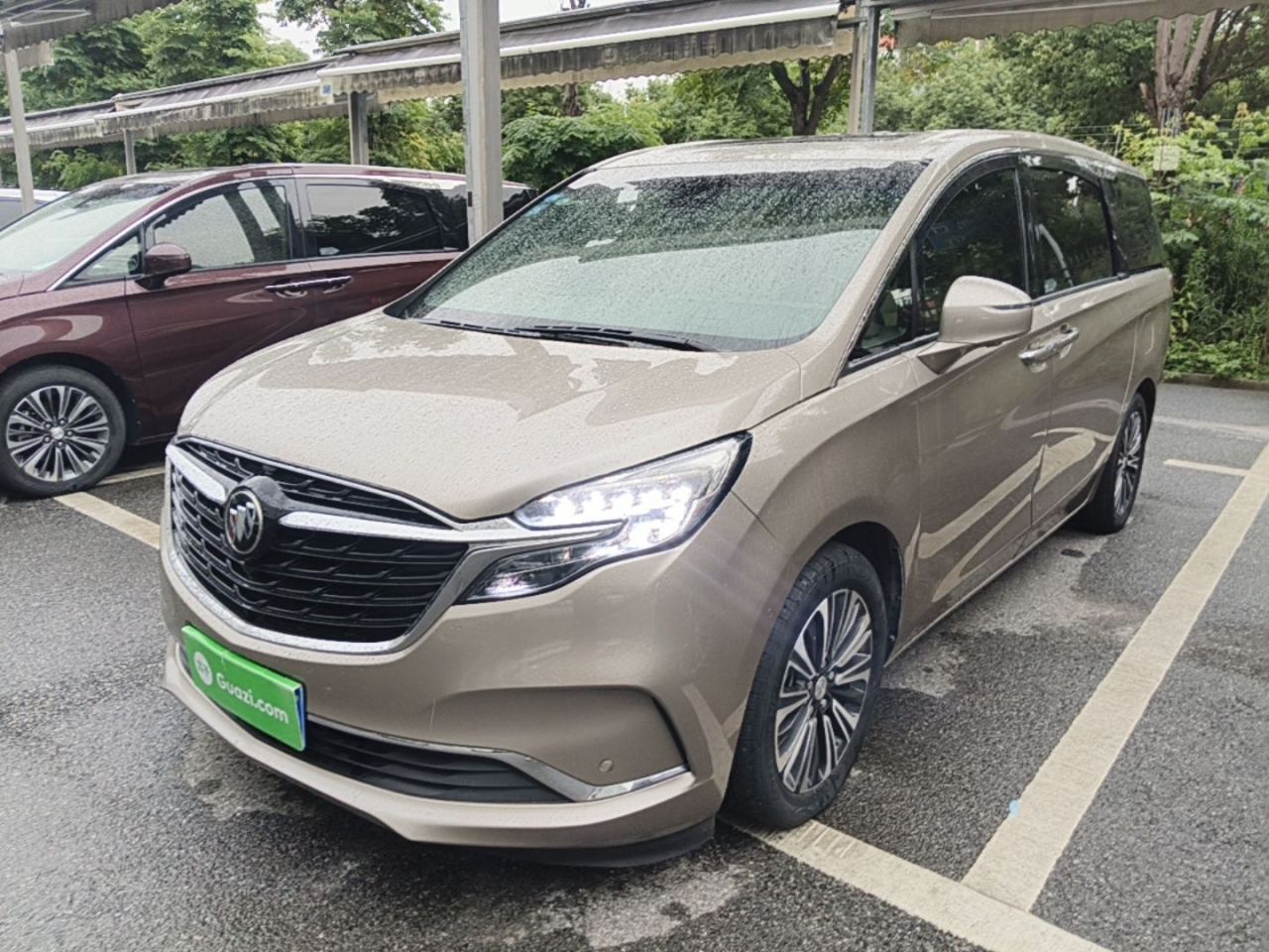 GL8 2022 ES 653T Luxury