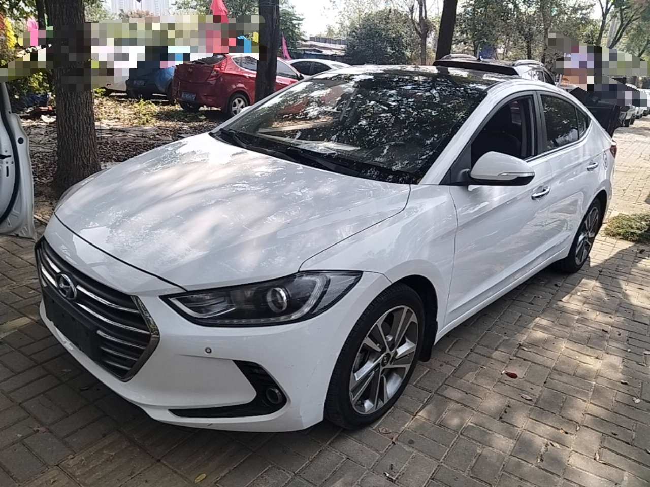 Elantra 2016 1.6L AT Smart Luxury