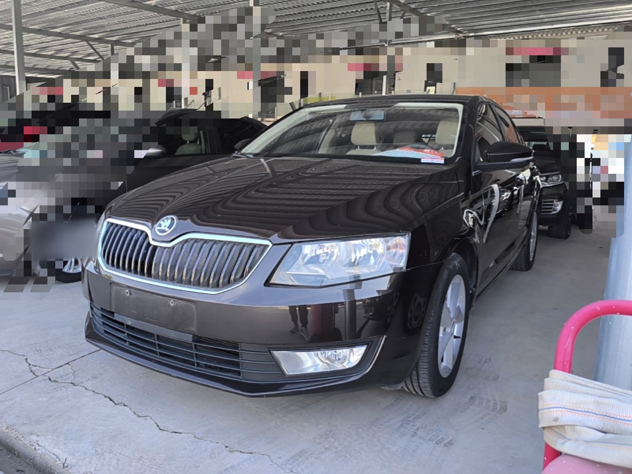 Octavia 2015 1.6L AT