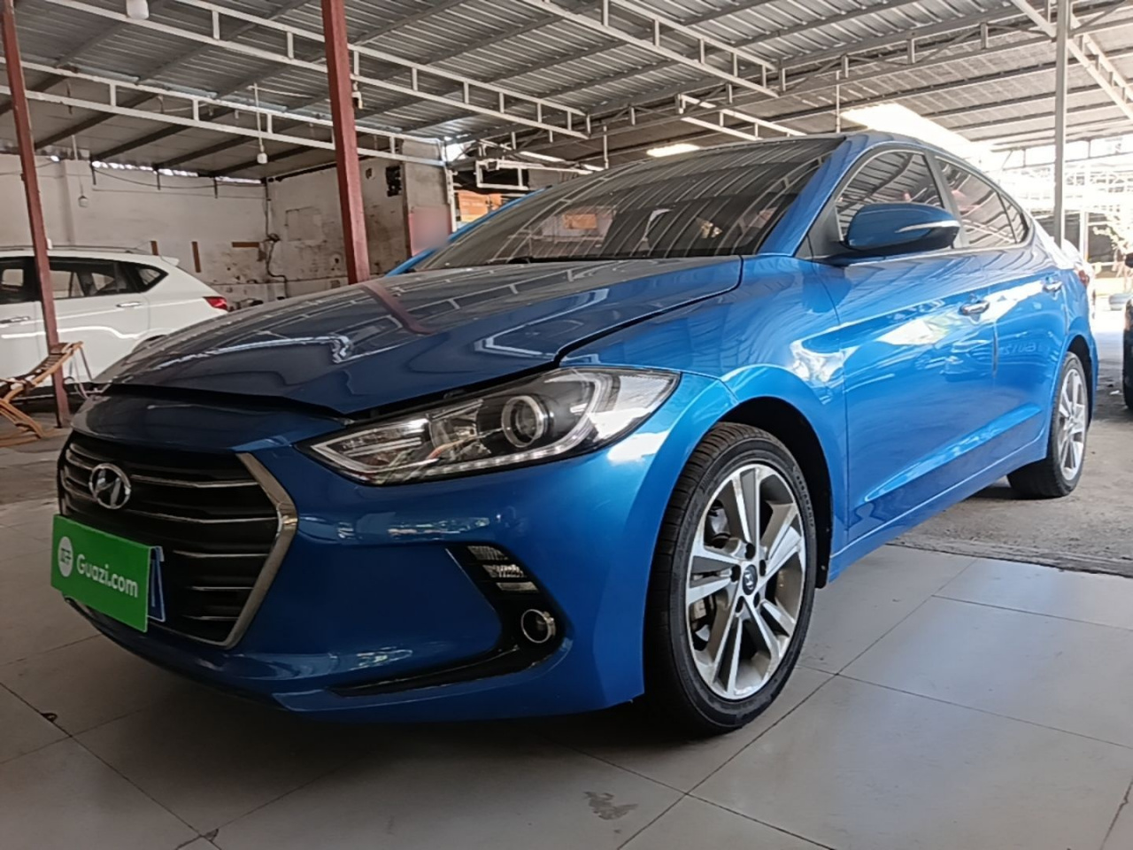 Elantra 2016 1.6L AT Smart Elite