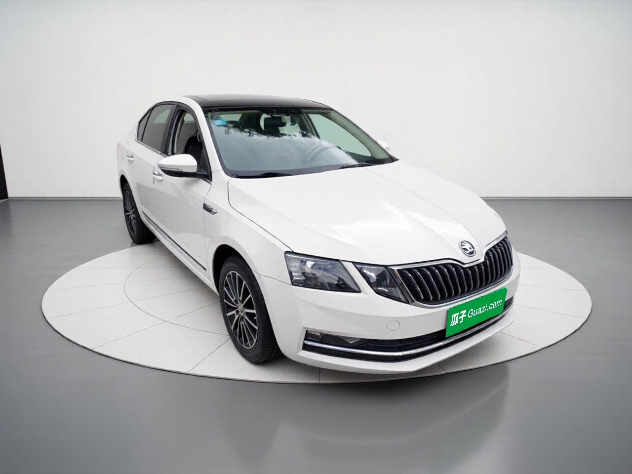 Octavia 2018 TSI230 DSG Luxury photo 3