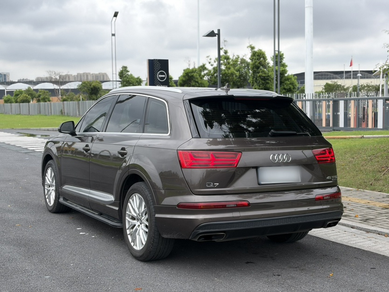Q7 2016 45 TFSI S line Sport photo 4