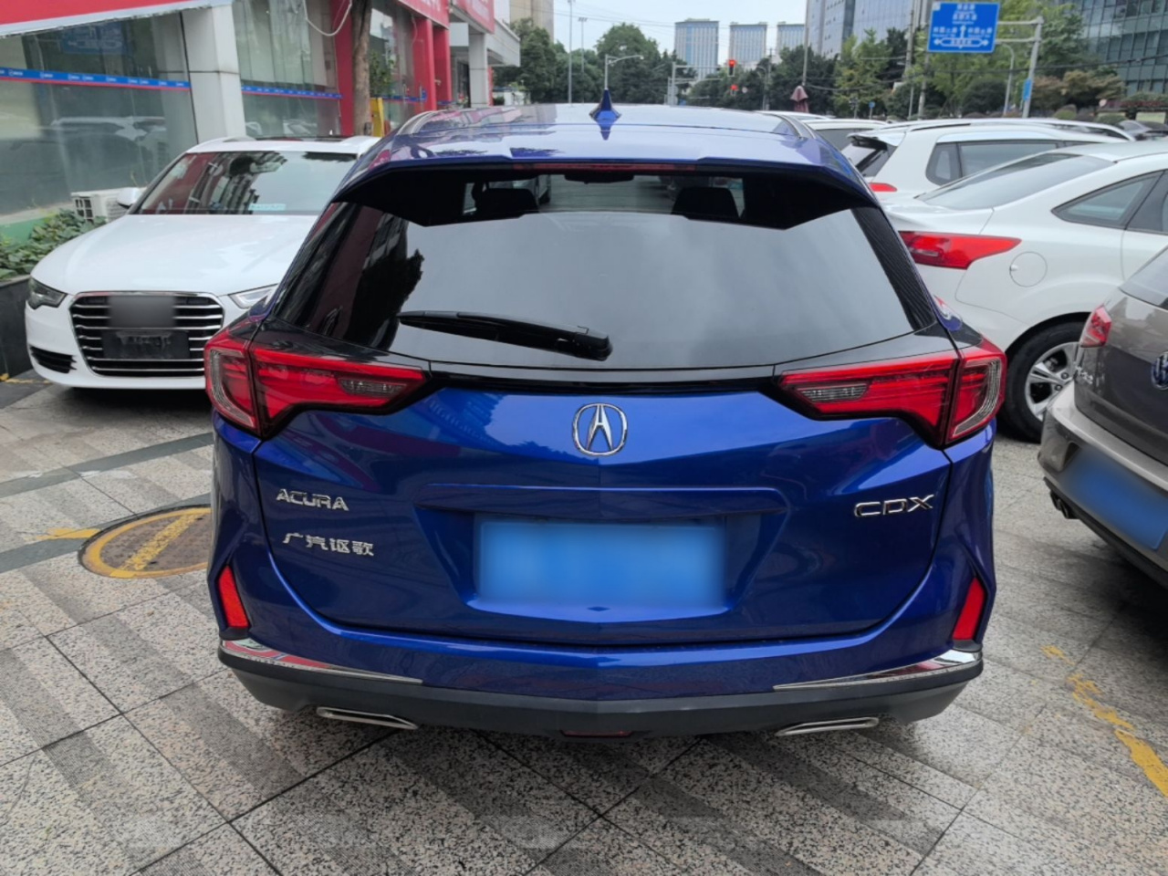 CDX 2019 1.5T RWD Exclusive photo 5