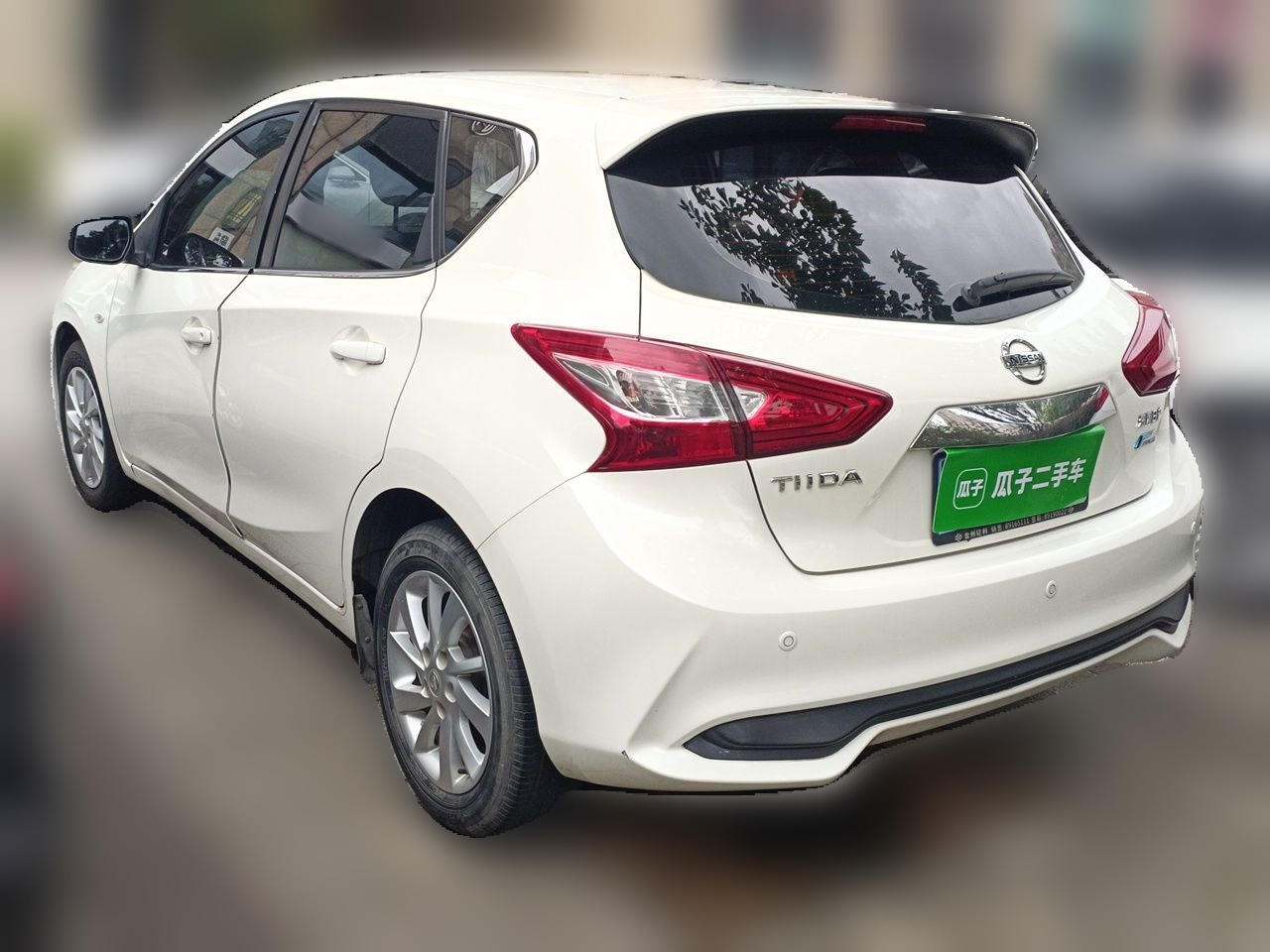 Tiida 2016 1.6L CVT photo 4
