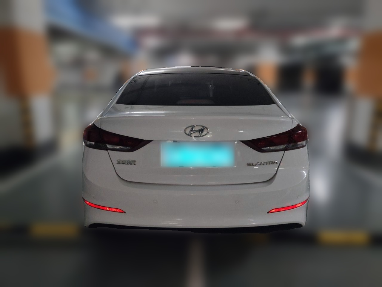 Elantra 2016 1.6L MT Smart photo 5