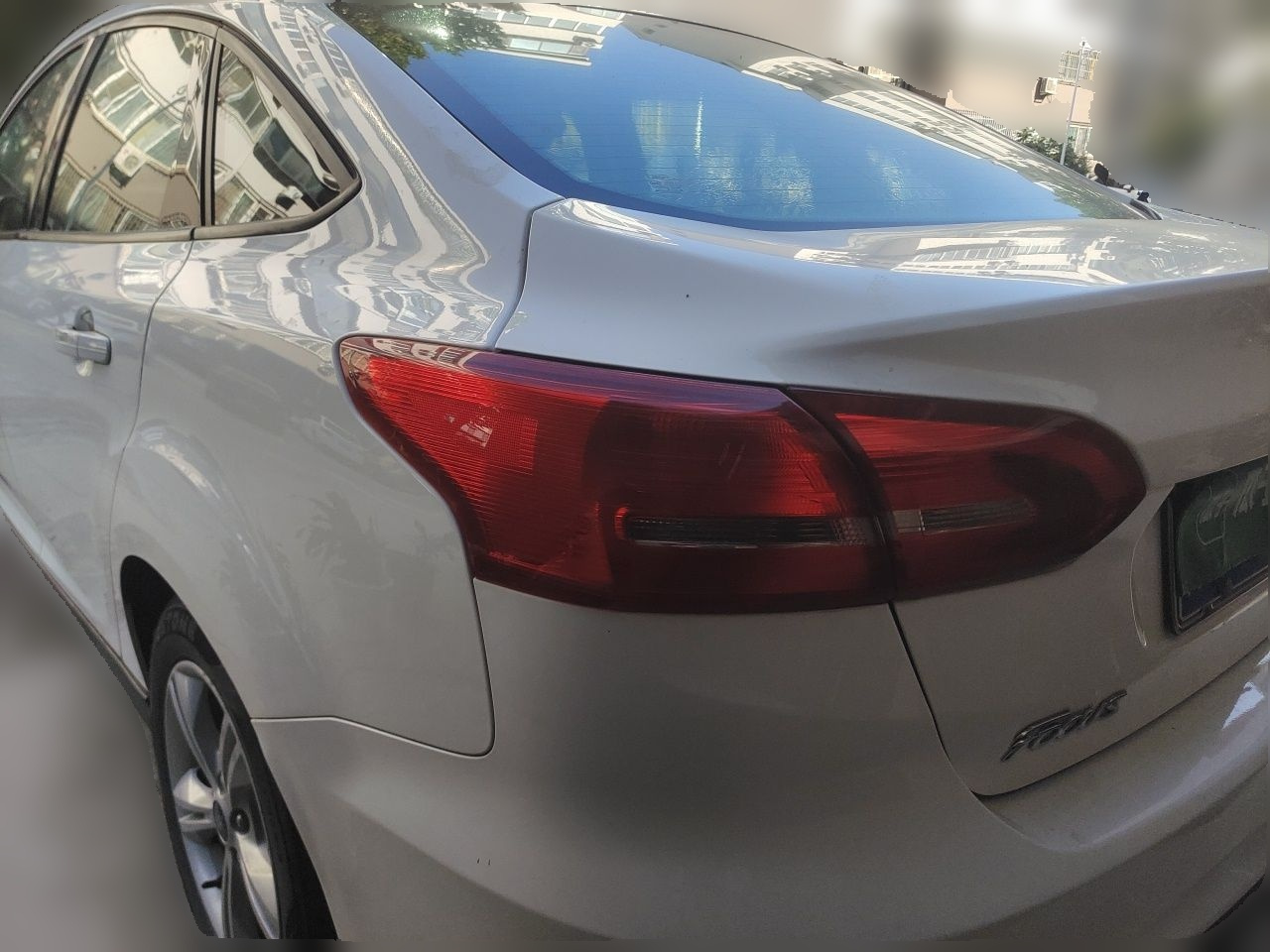 Focus 2017 Sedan 1.6L MT Comfort photo 4