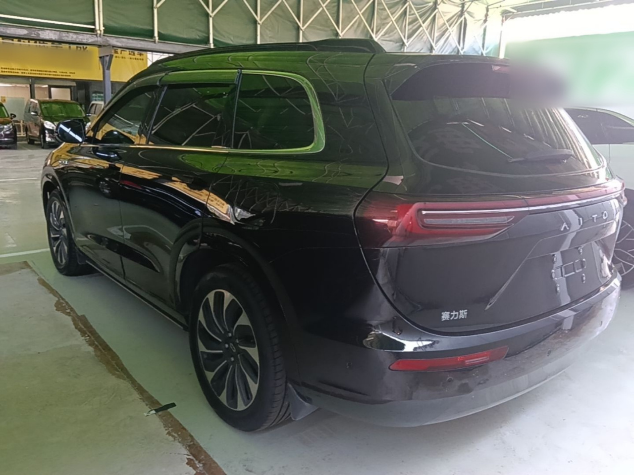 HIMA AITO M7 2024 1.5T ADAS AWD Max 5-Seater photo 4
