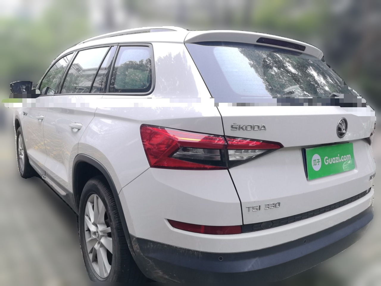 Kodiaq 2017 TSI330 5-Seater RWD Luxury photo 4
