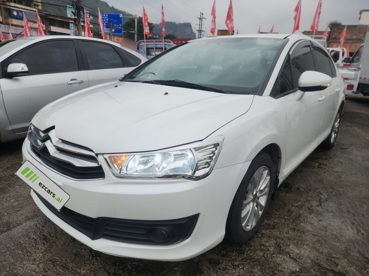 2013 Sedan 1.6L MT
