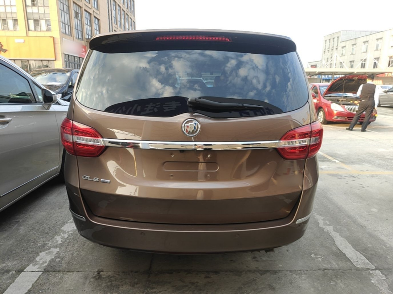 GL8 2018 28T Luxury China VI photo 5