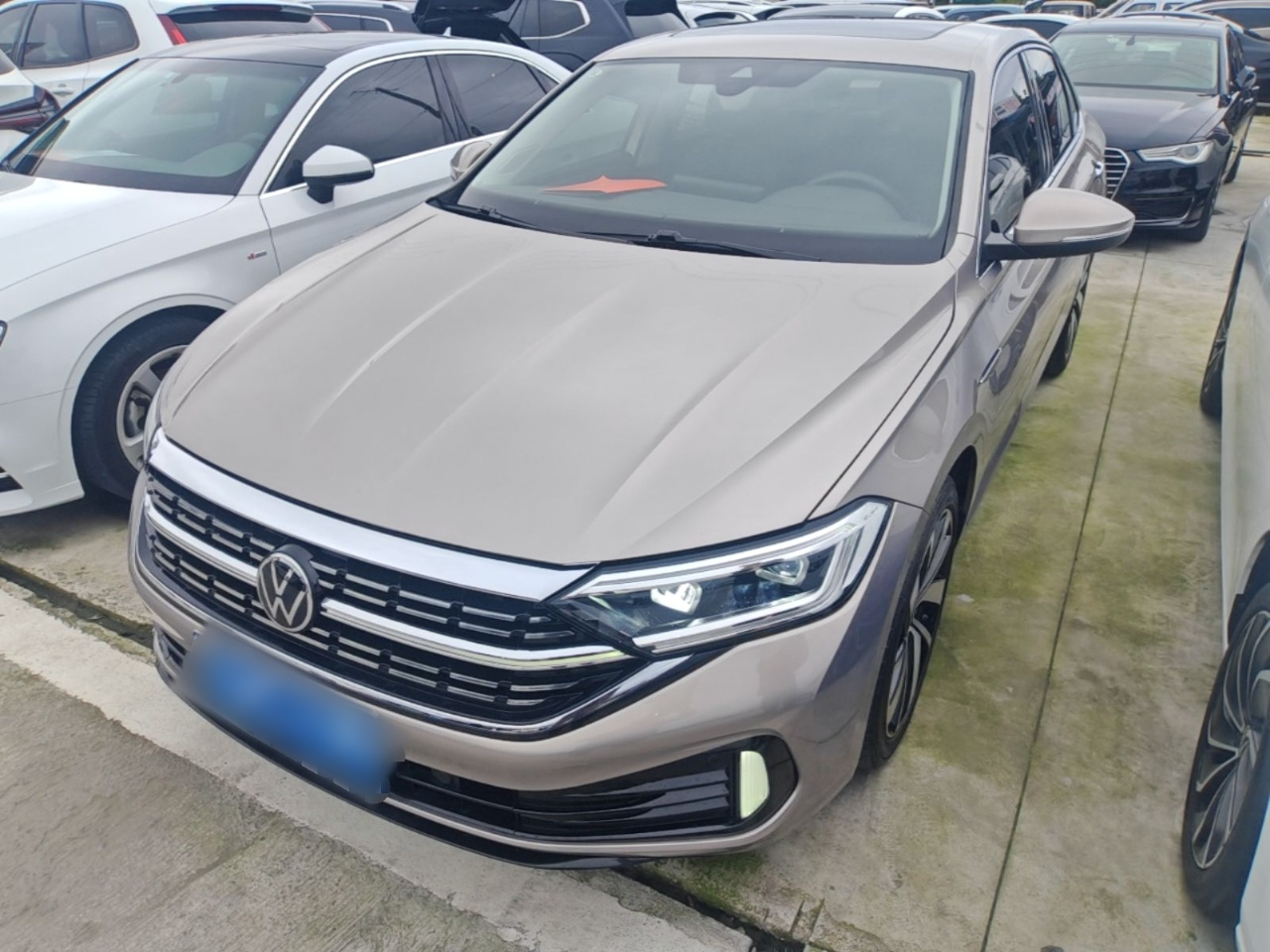Sagitar 2023 300TSI DSG Excellence