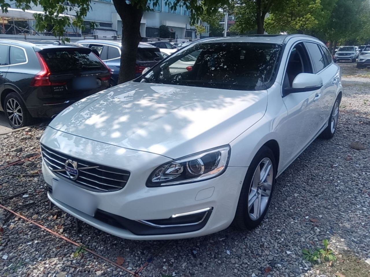 V60 2015 T5