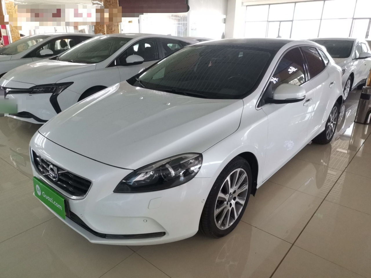V40 2016 T4