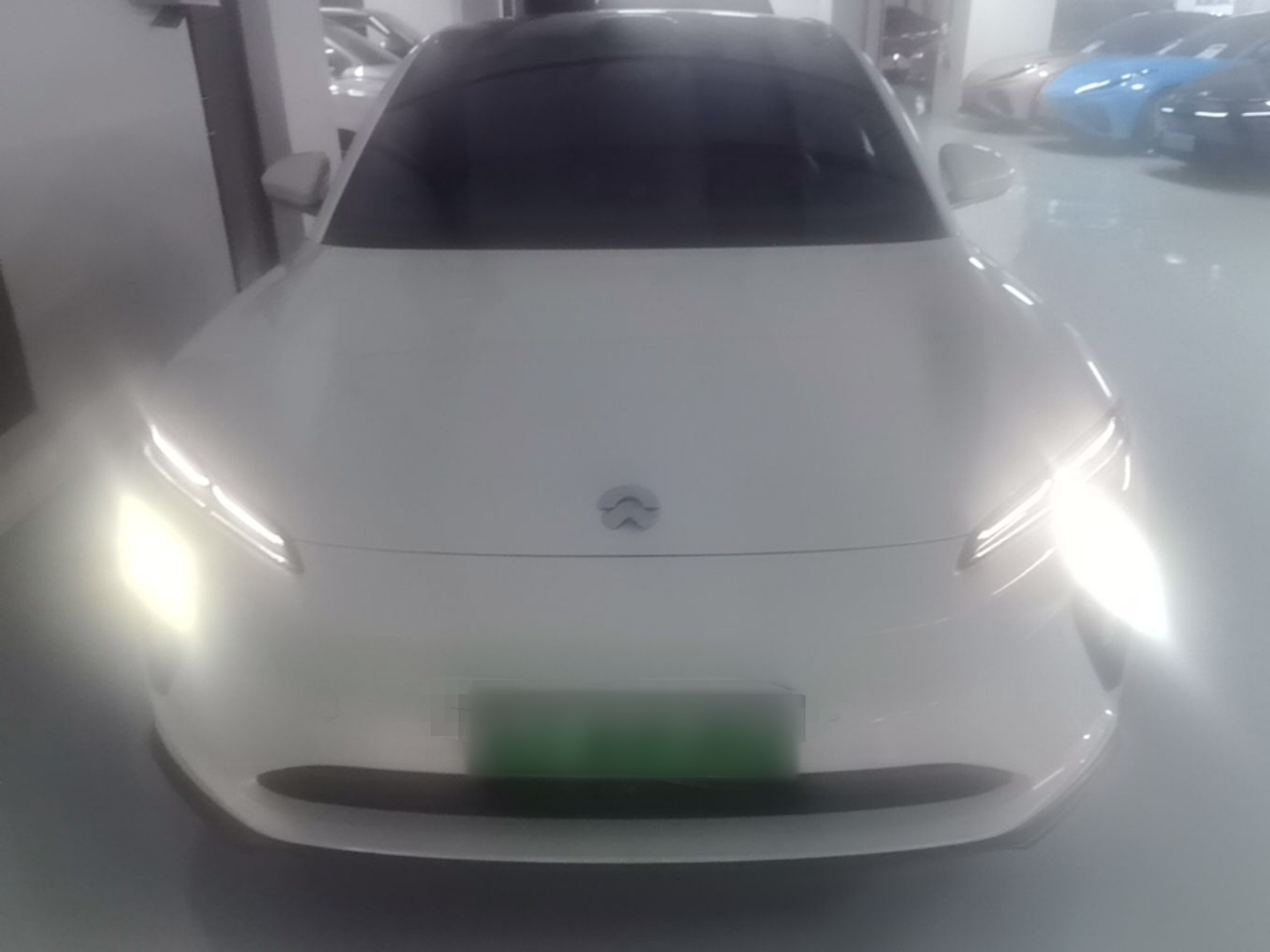 ET5 2022 75kWh photo 2