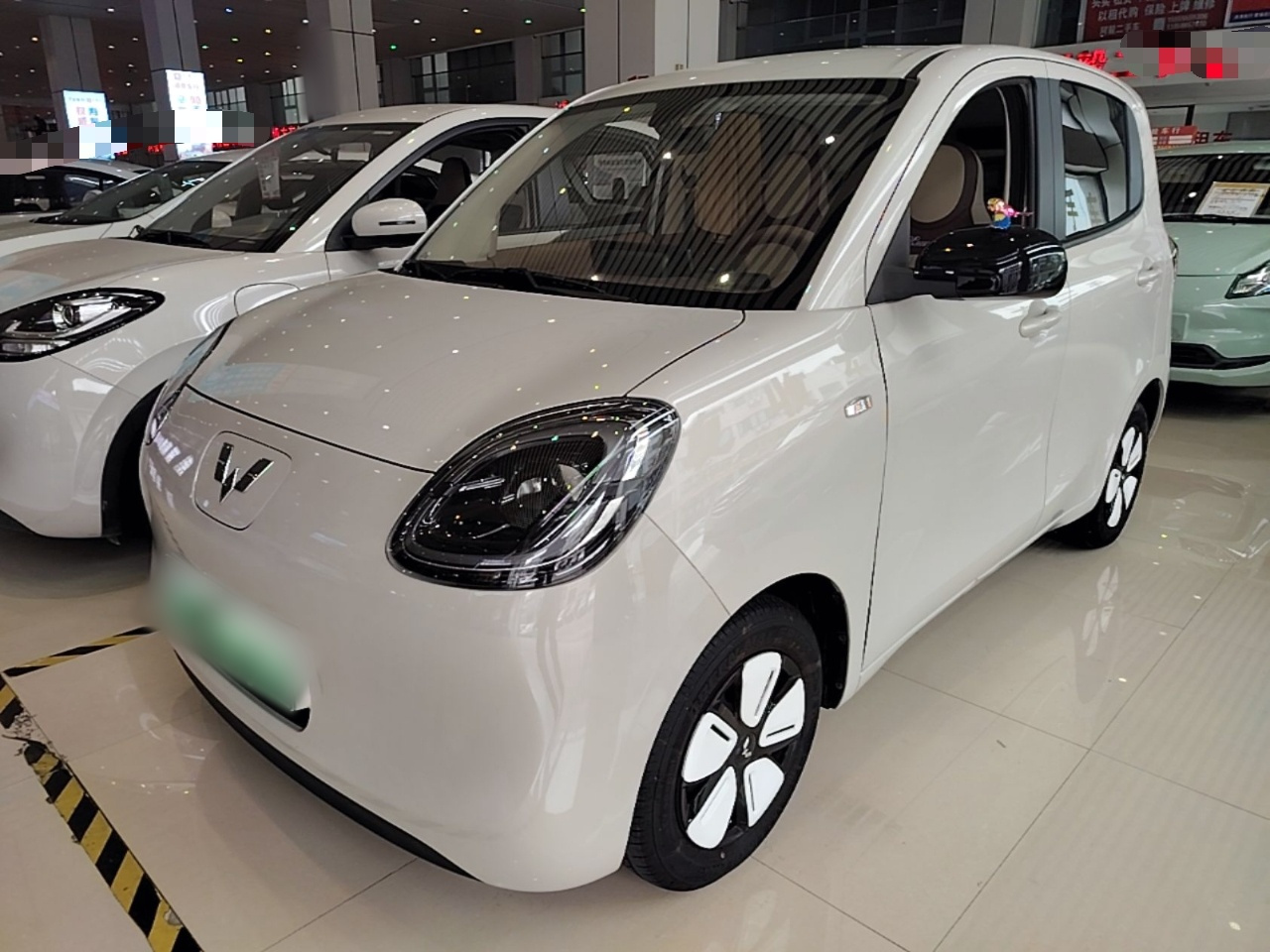 Hongguang MINIEV 2025 4th Gen 4-Door Advanced