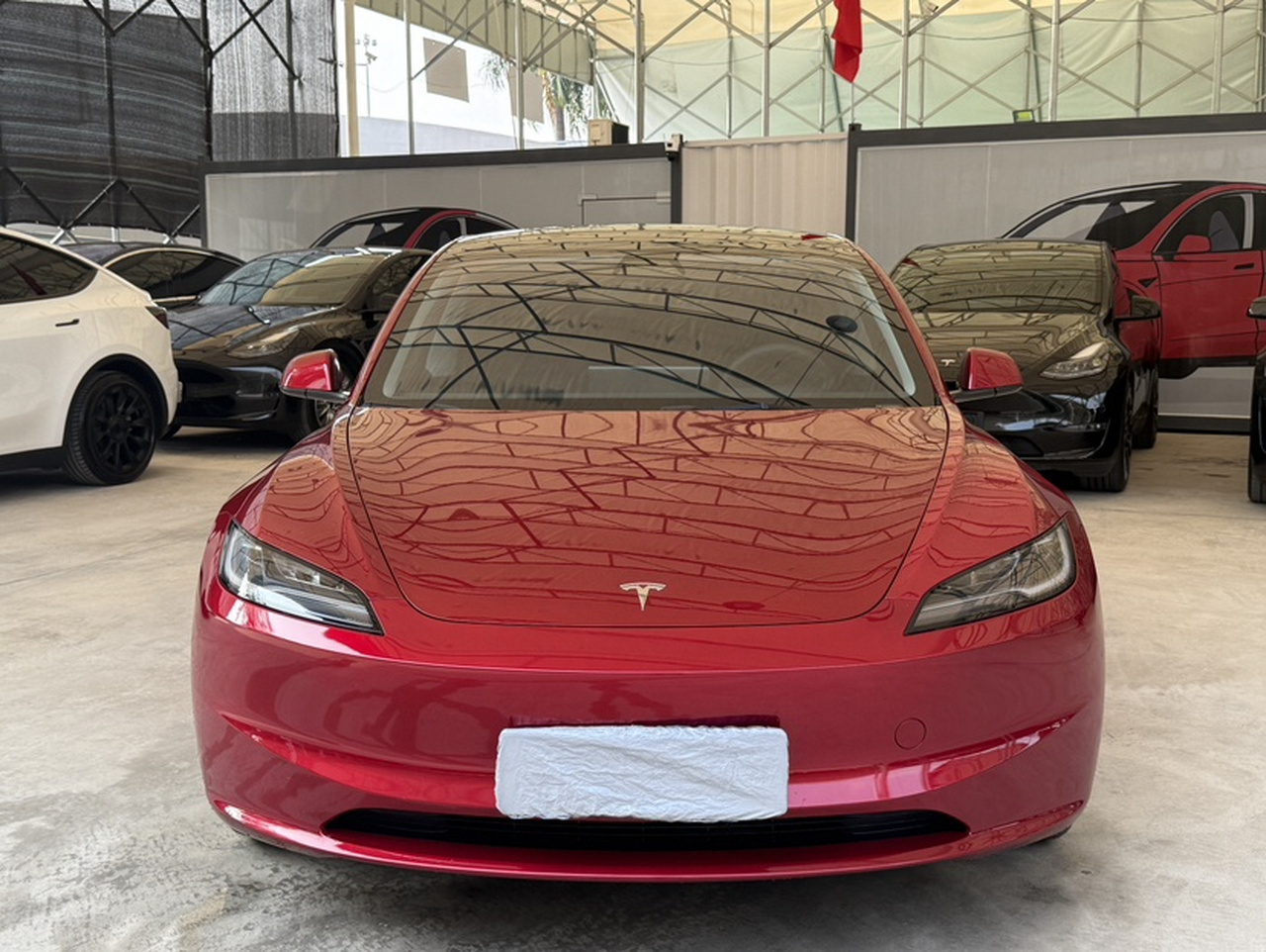 Model 3 2023 RWD photo 3