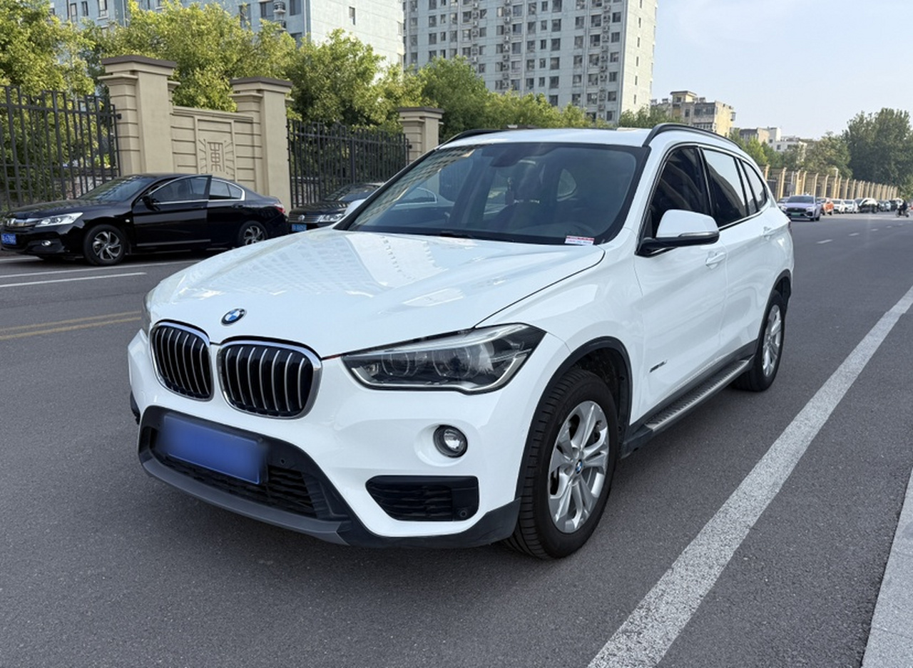 X1 2016 sDrive18Li Exclusive