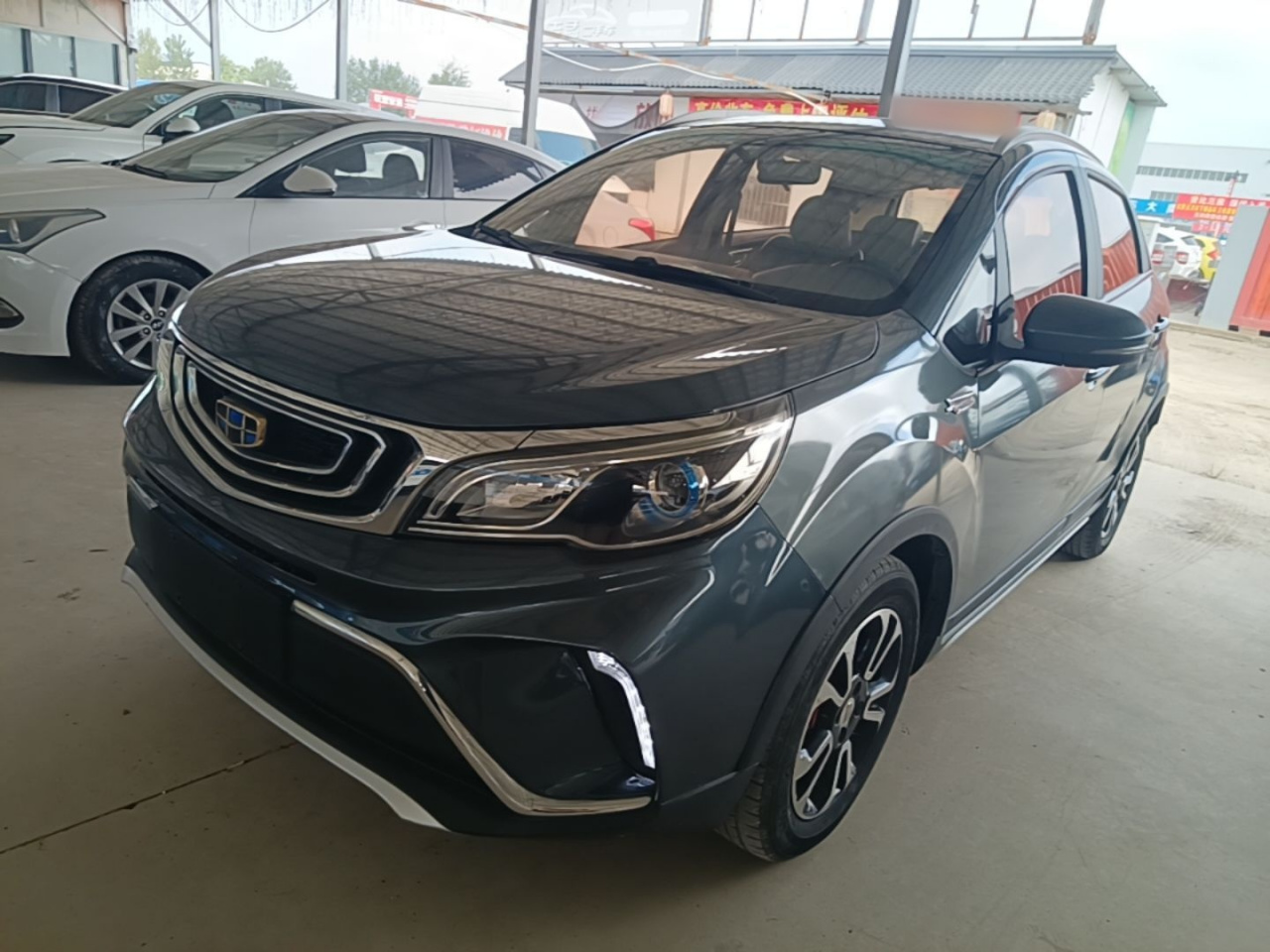Vision X3 2017 1.5L AT Premium