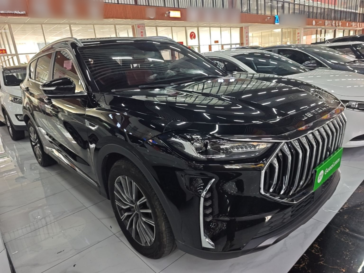 X70 PLUS 2023 1.6T DCT 5-Seater photo 3