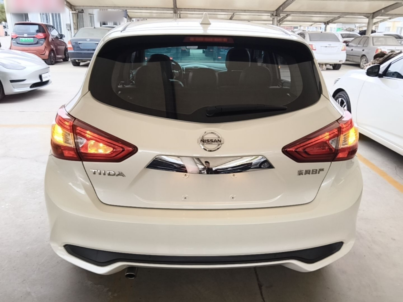 Tiida 2021 1.6L CVT photo 3