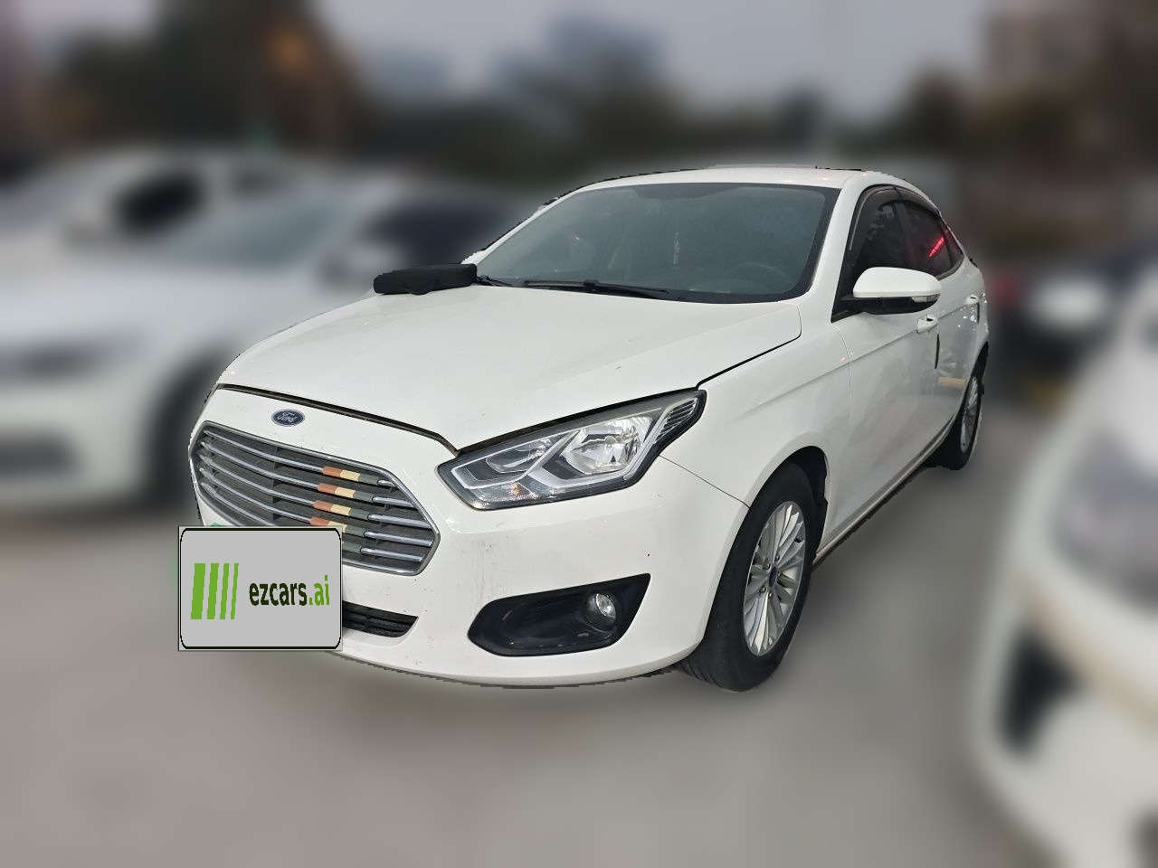 Escort 2017 1.5L MT Comfort