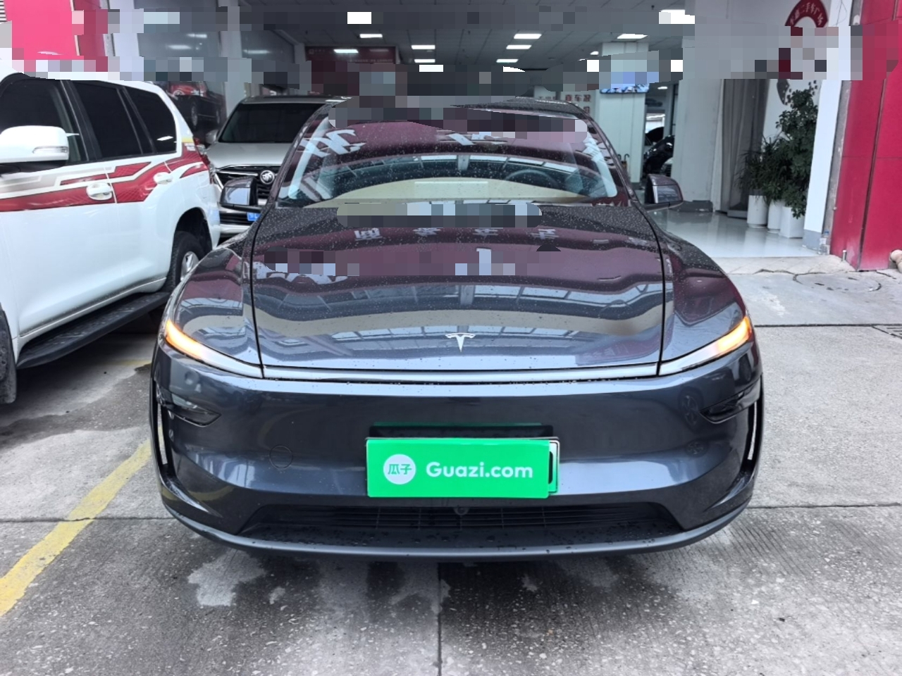 Model Y 2025 RWD photo 2