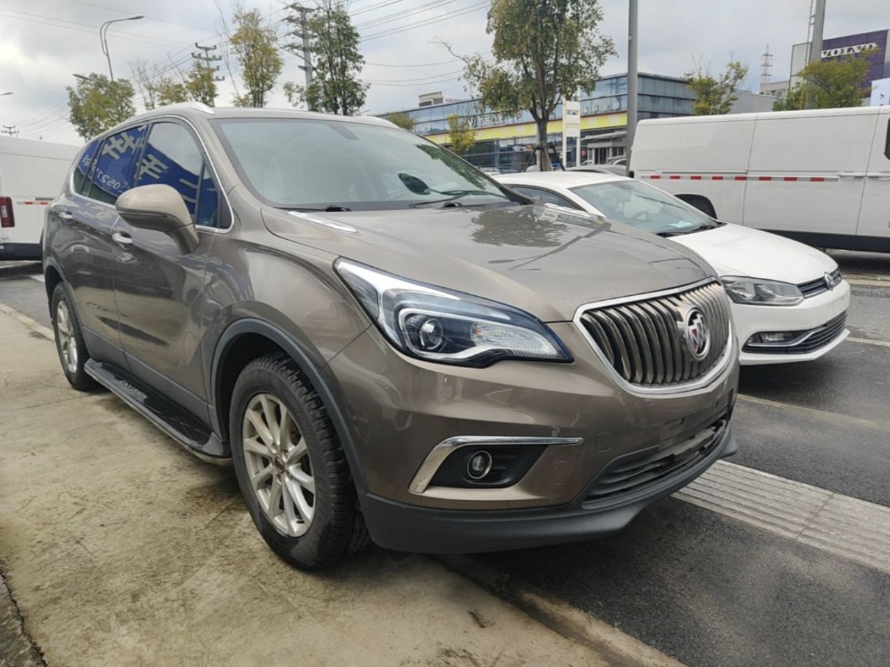 Envision 2016 20T RWD Elite photo 3