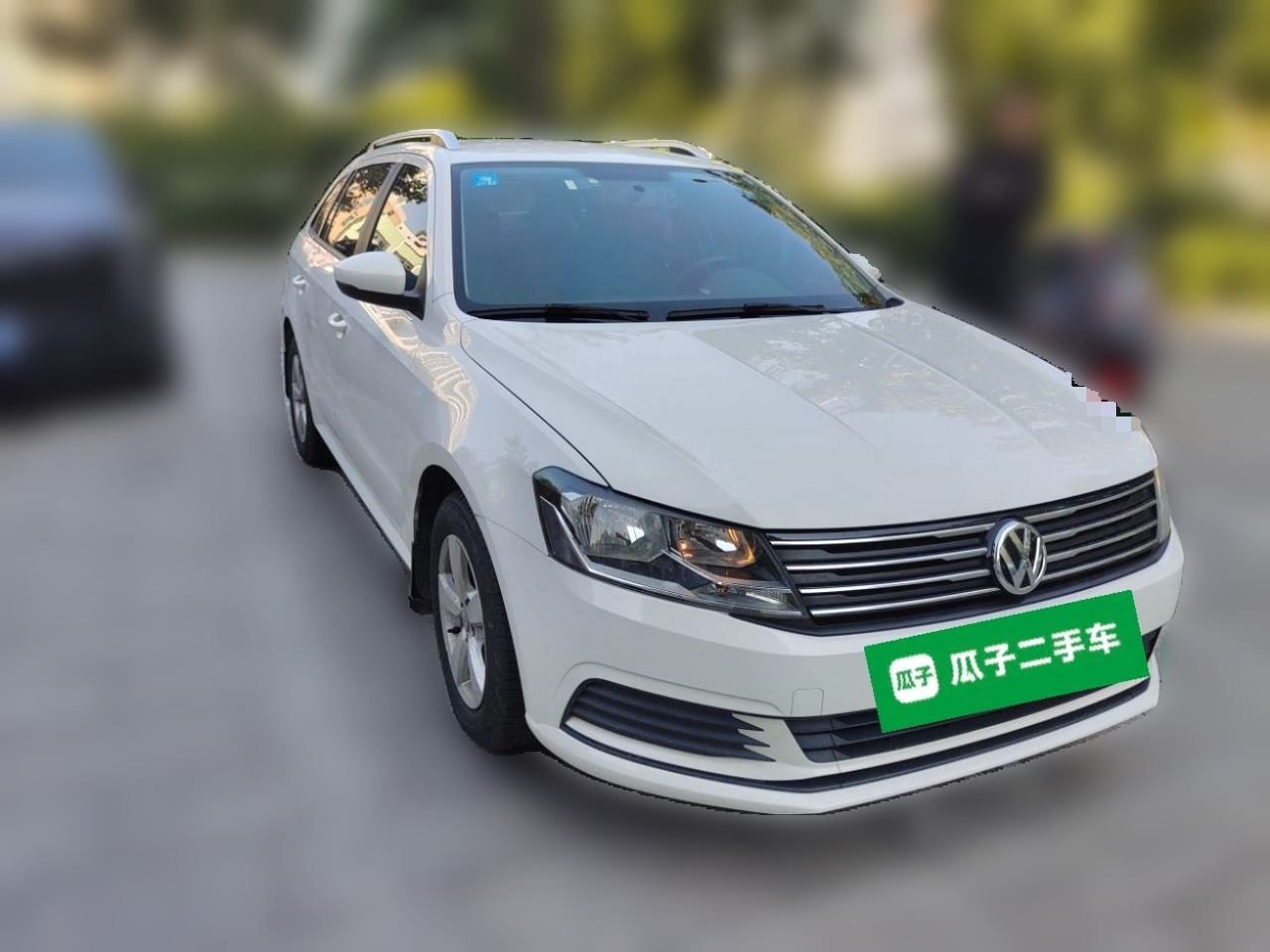 2015 1.6L AT photo 3