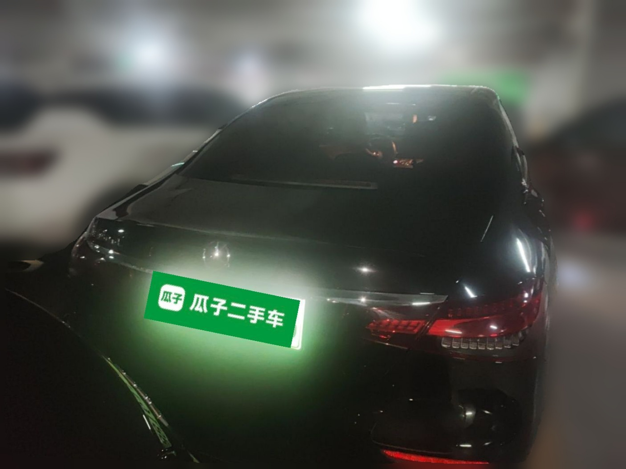 E-Class EV 2022 E 350 e L PHEV photo 5