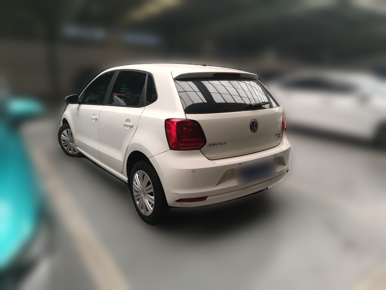 Polo 2016 1.6L AT Comfort photo 4