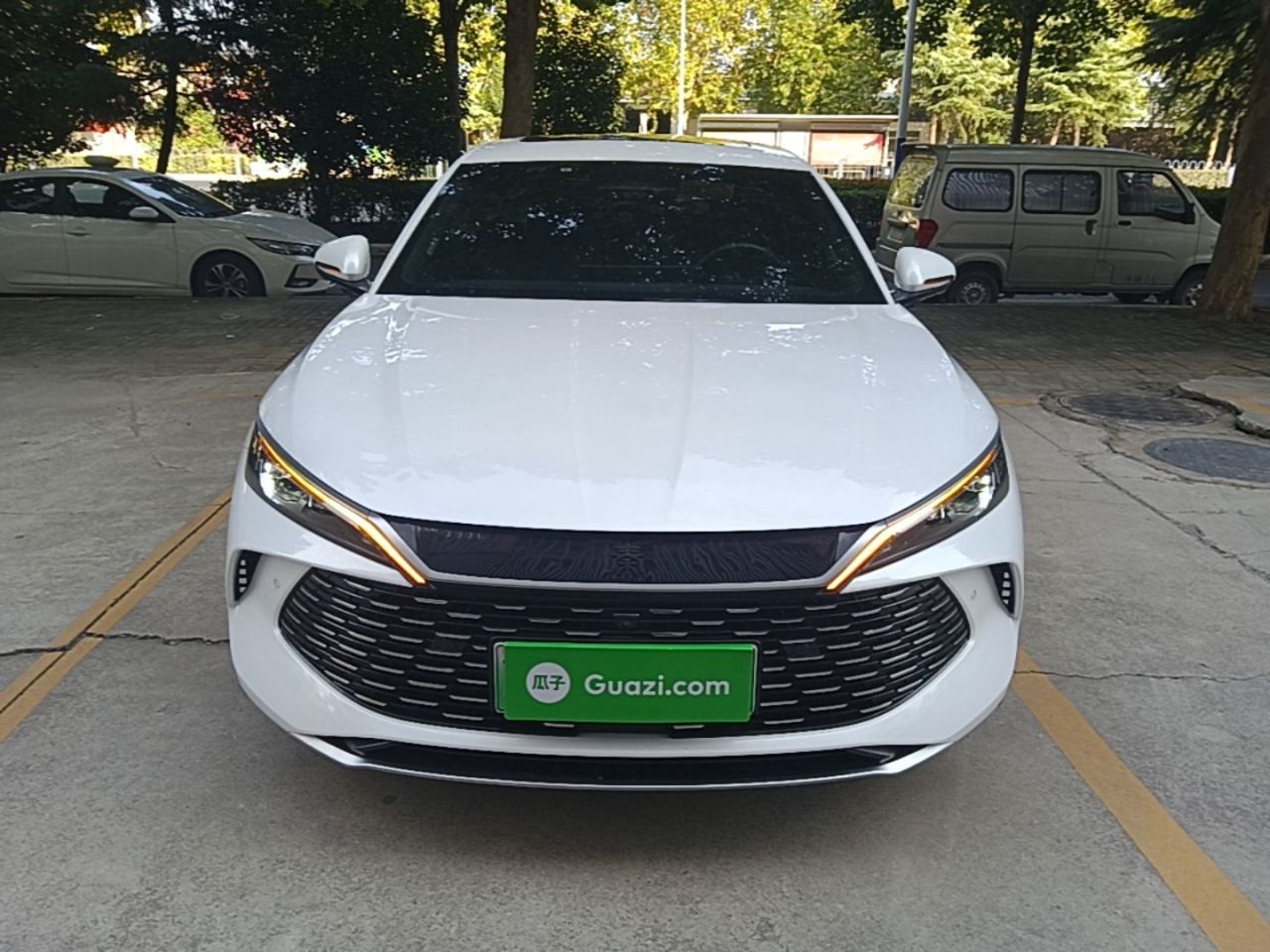 Qin L 2025 DM-i ADAS 120KM Excellence photo 2