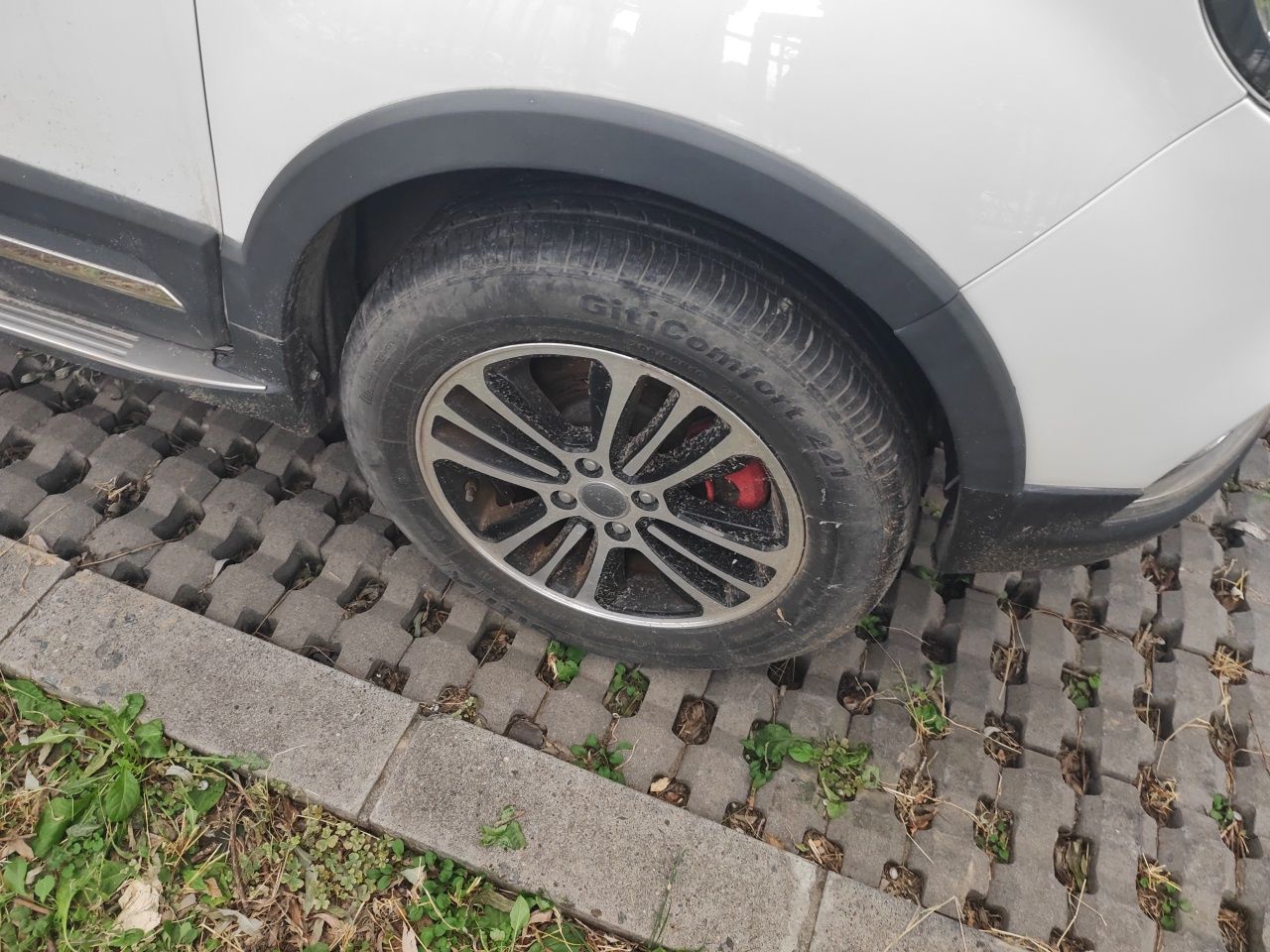 H1 2016 Facelift Blue Label 1.5L AMT Comfort photo 5