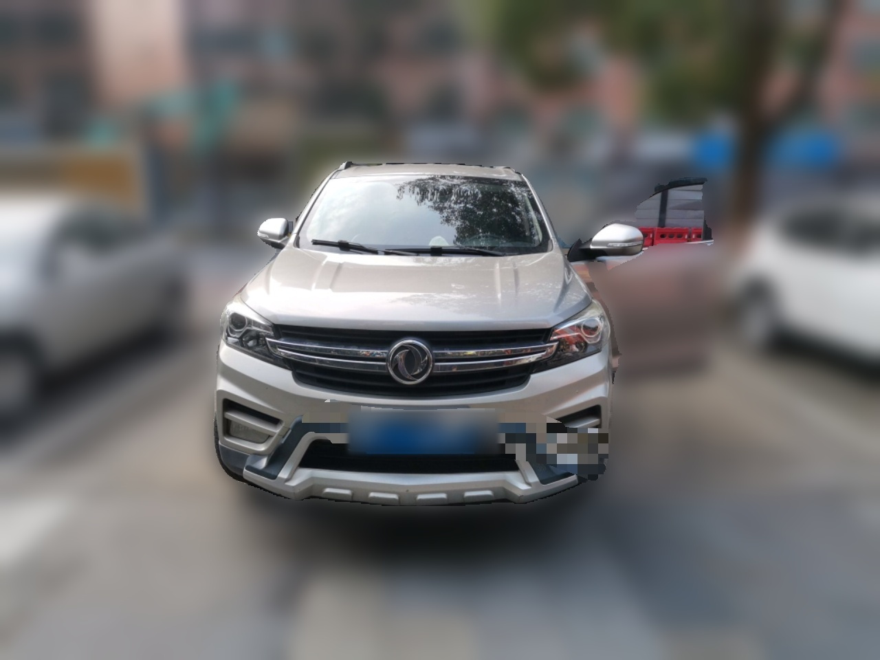 Fengon S560 2018 1.8L MT 7-Seater photo 2