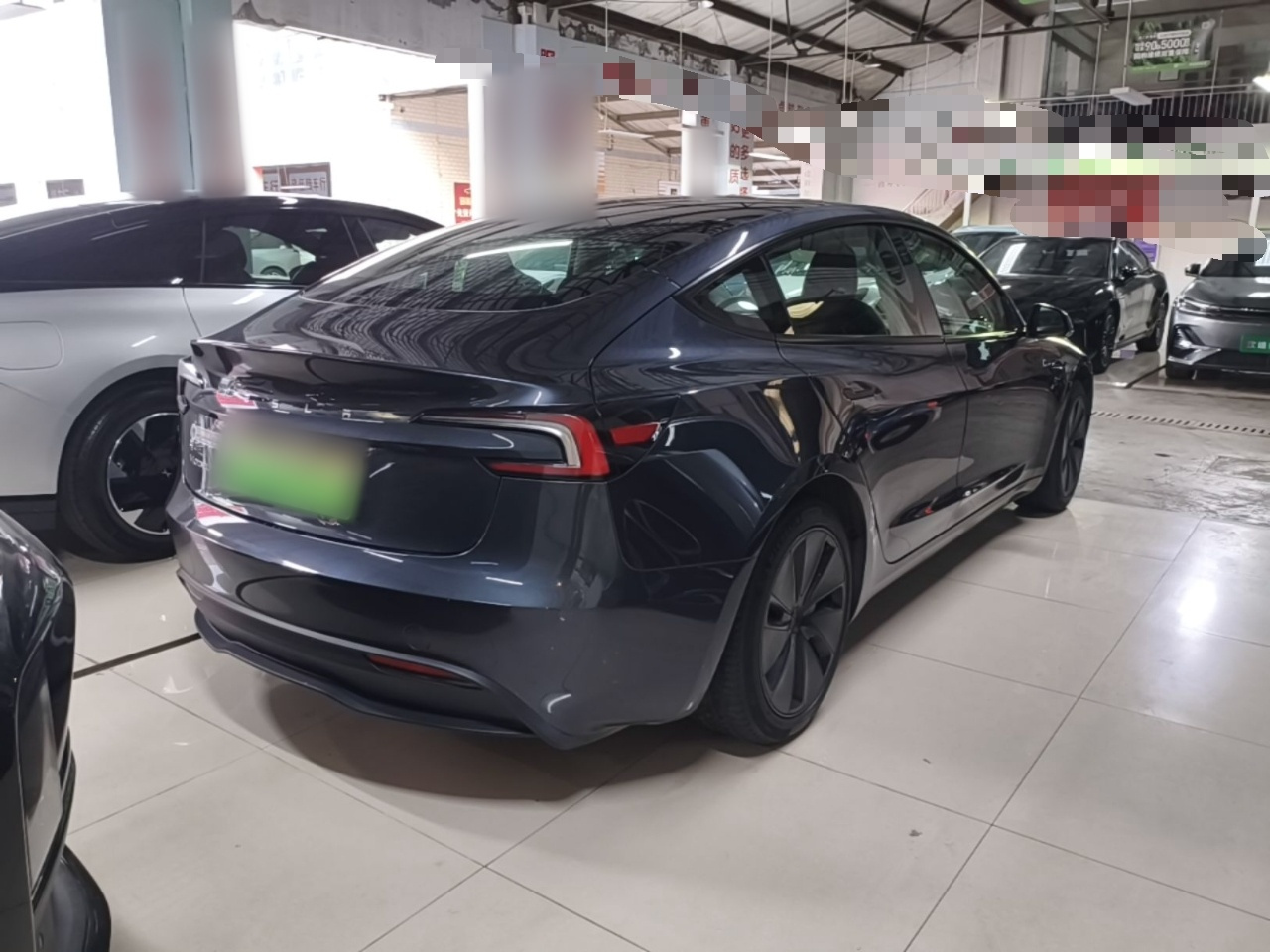 Model 3 2023 RWD photo 4