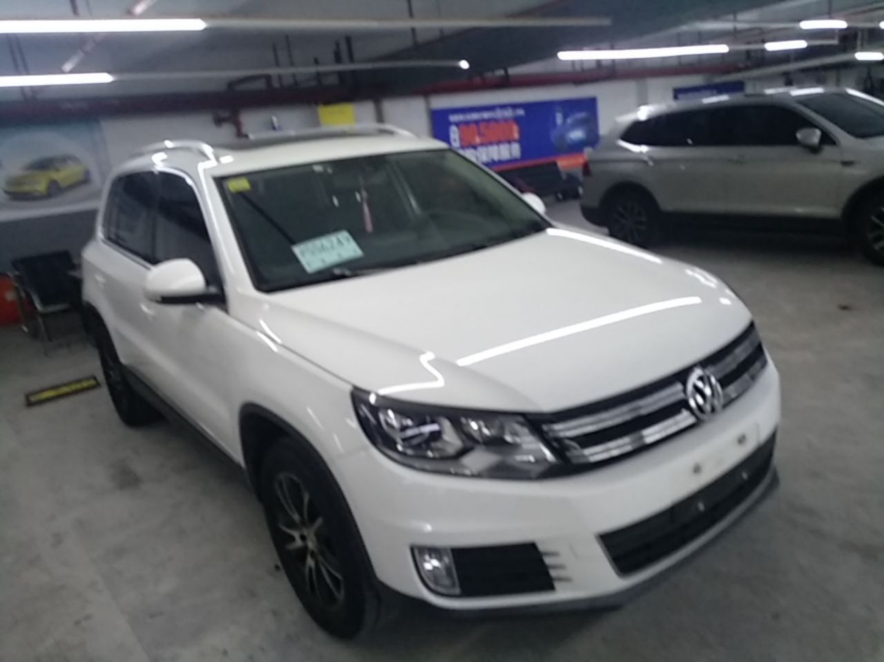 Tiguan 2015 1.8TSI AT RWD Luxury photo 5