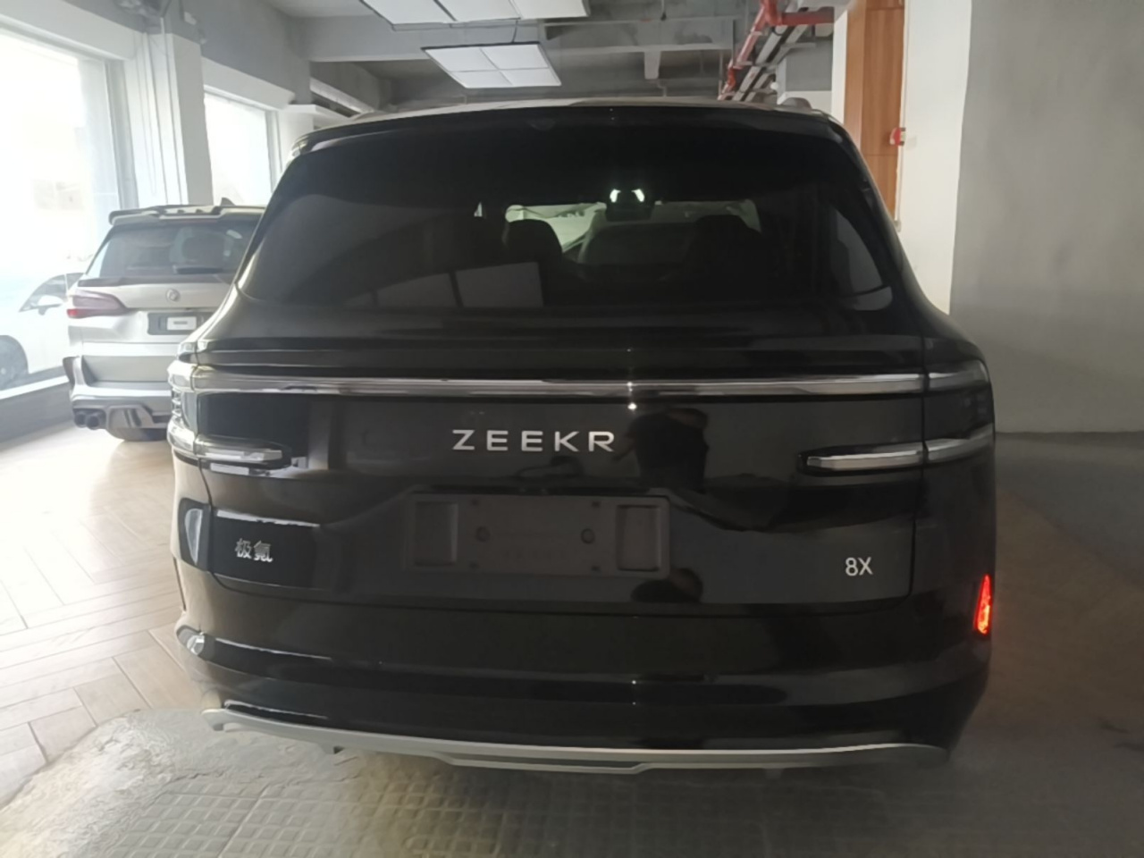8X 2026 Ultra 70kWh photo 5