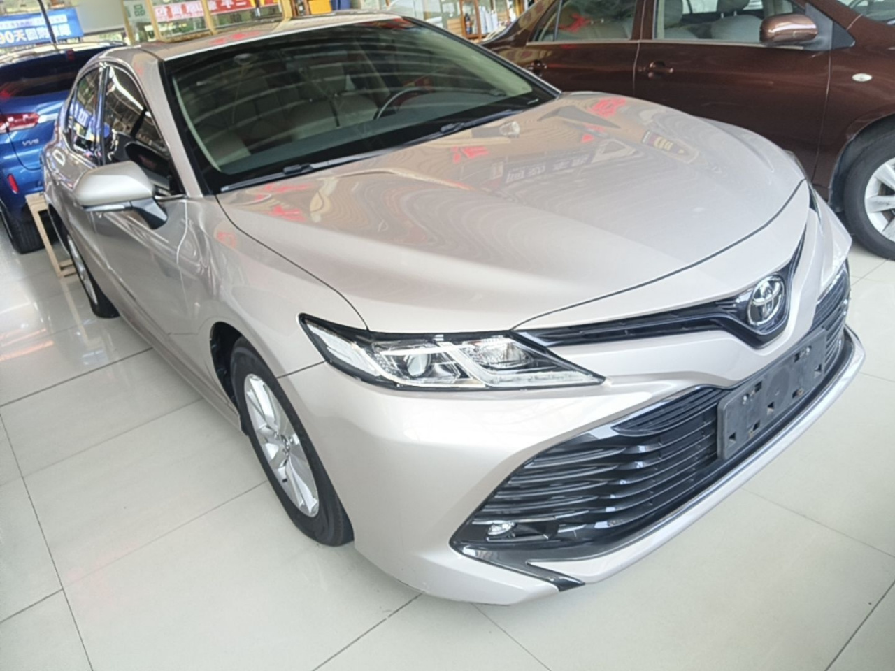 Camry 2018 2.0E Leading photo 3